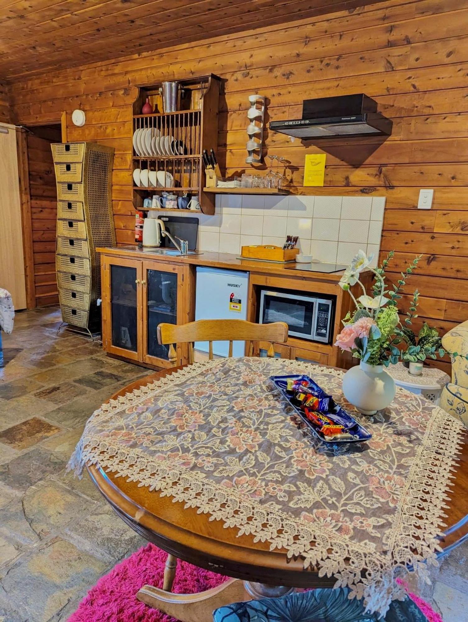 Forget Me Not Cottages Уорбертон Экстерьер фото